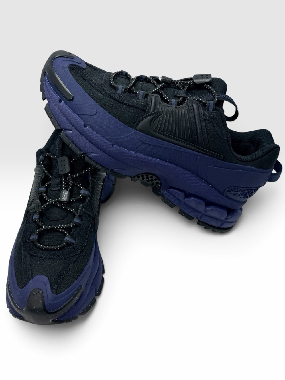Nike Zoom Vomero Roam Winterized Midnight Navy Black Women’s 8.5 Men’s 7 NWOB